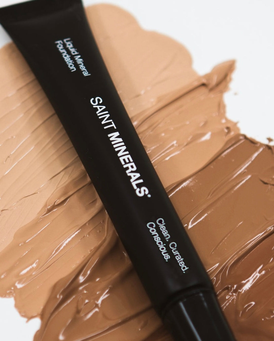 Why Mineral Makeup is the Best Choice for Healthy, Glowing Skin