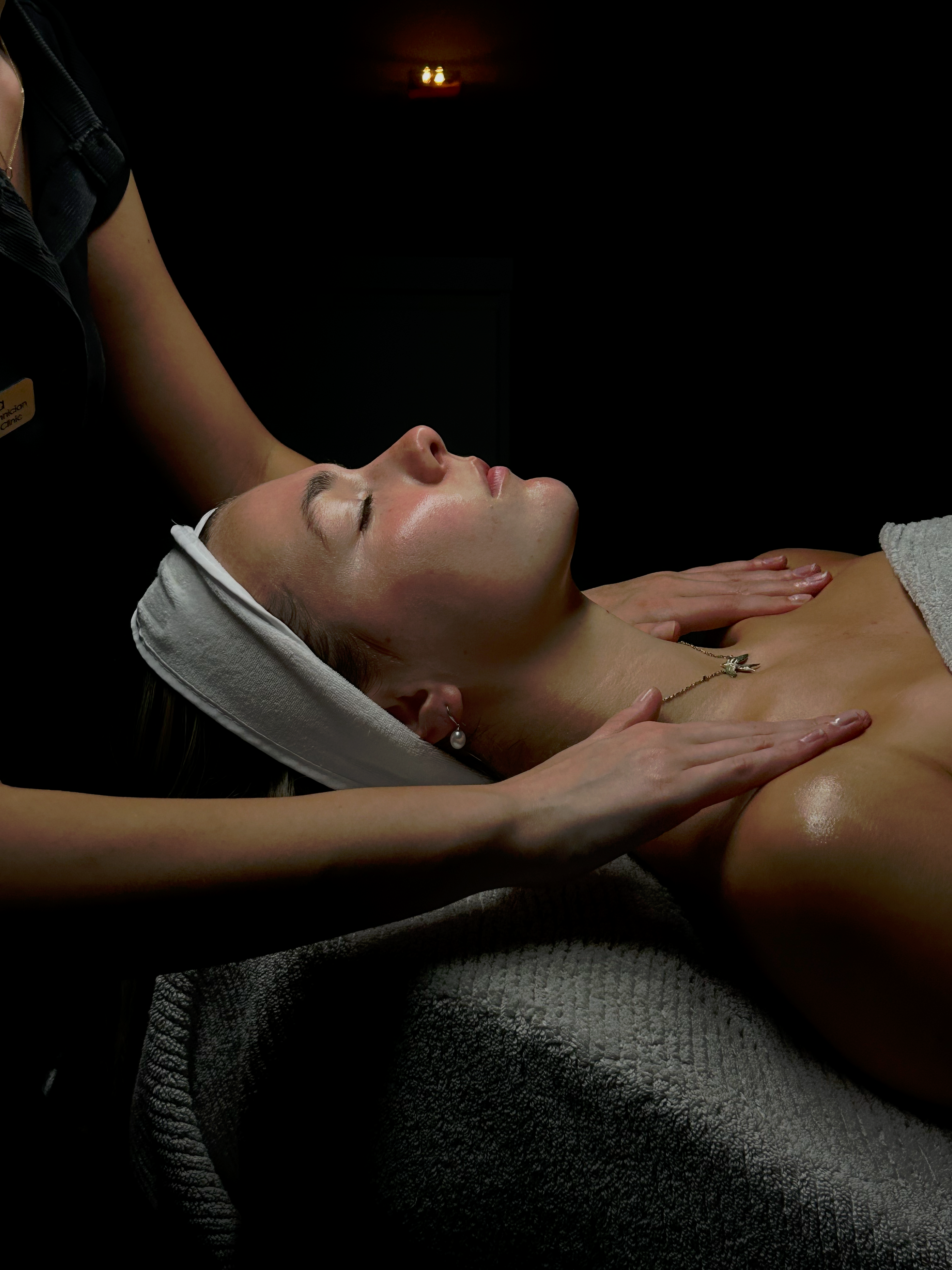 Exquisite Laser Clinic facial Facial 1 Hour of Pure Bliss