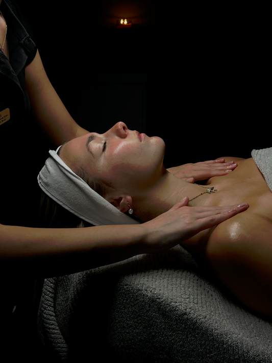 Exquisite Laser Clinic facial Facial 1 Hour of Pure Bliss