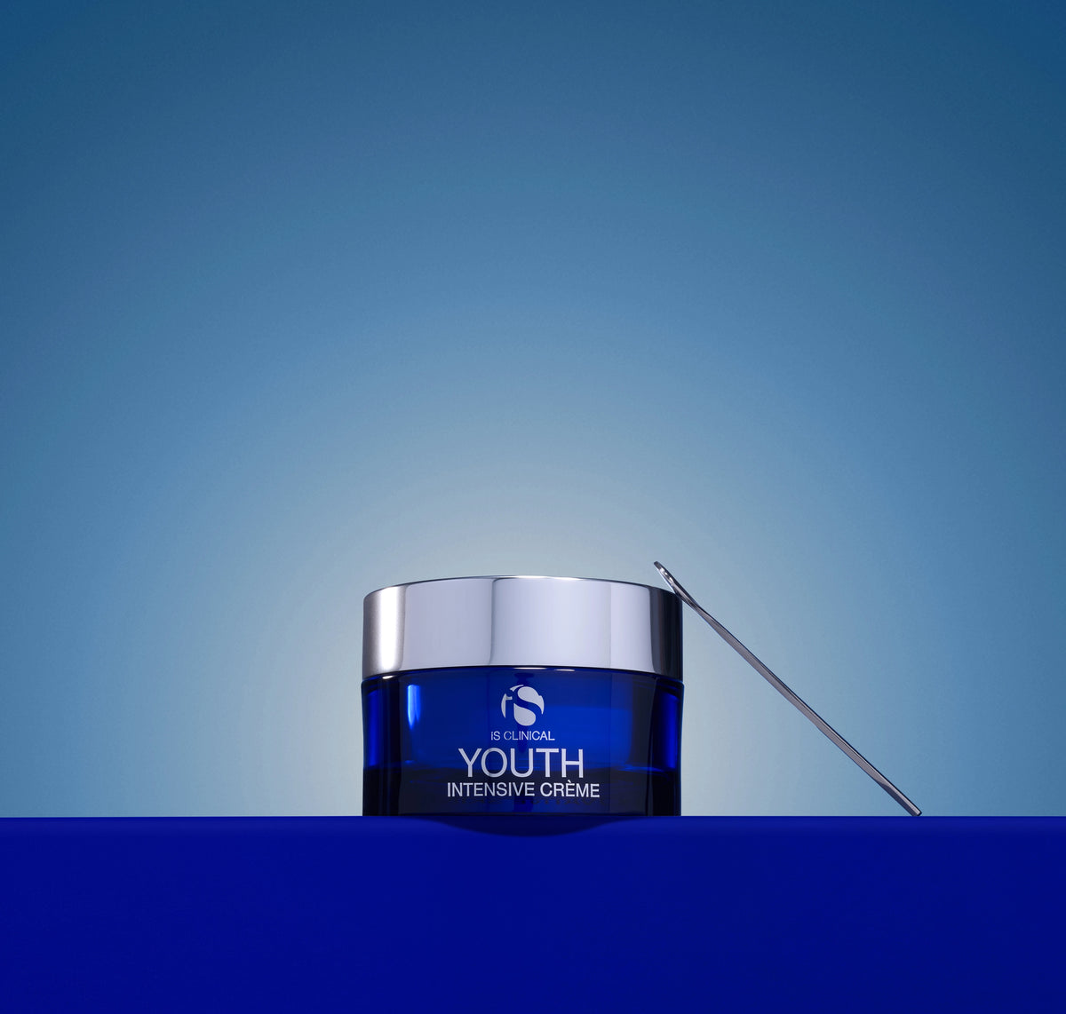 IS Clinical Skin Care IS Clinical Youth Intensive Creme