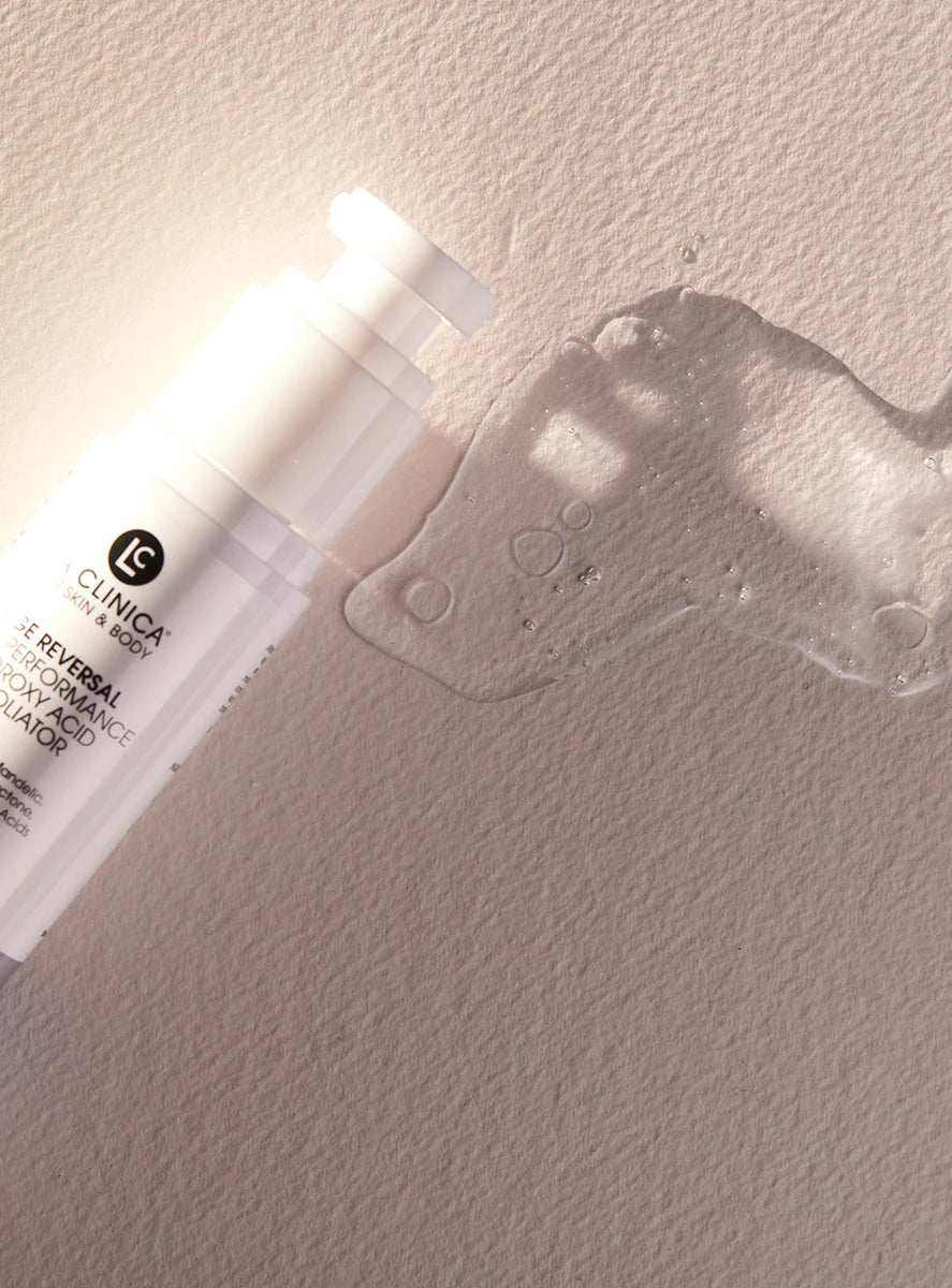 La Clinica Exfoilator LA CLINICA Age Reversal High Performance Hydroxy Acid Exfoliator