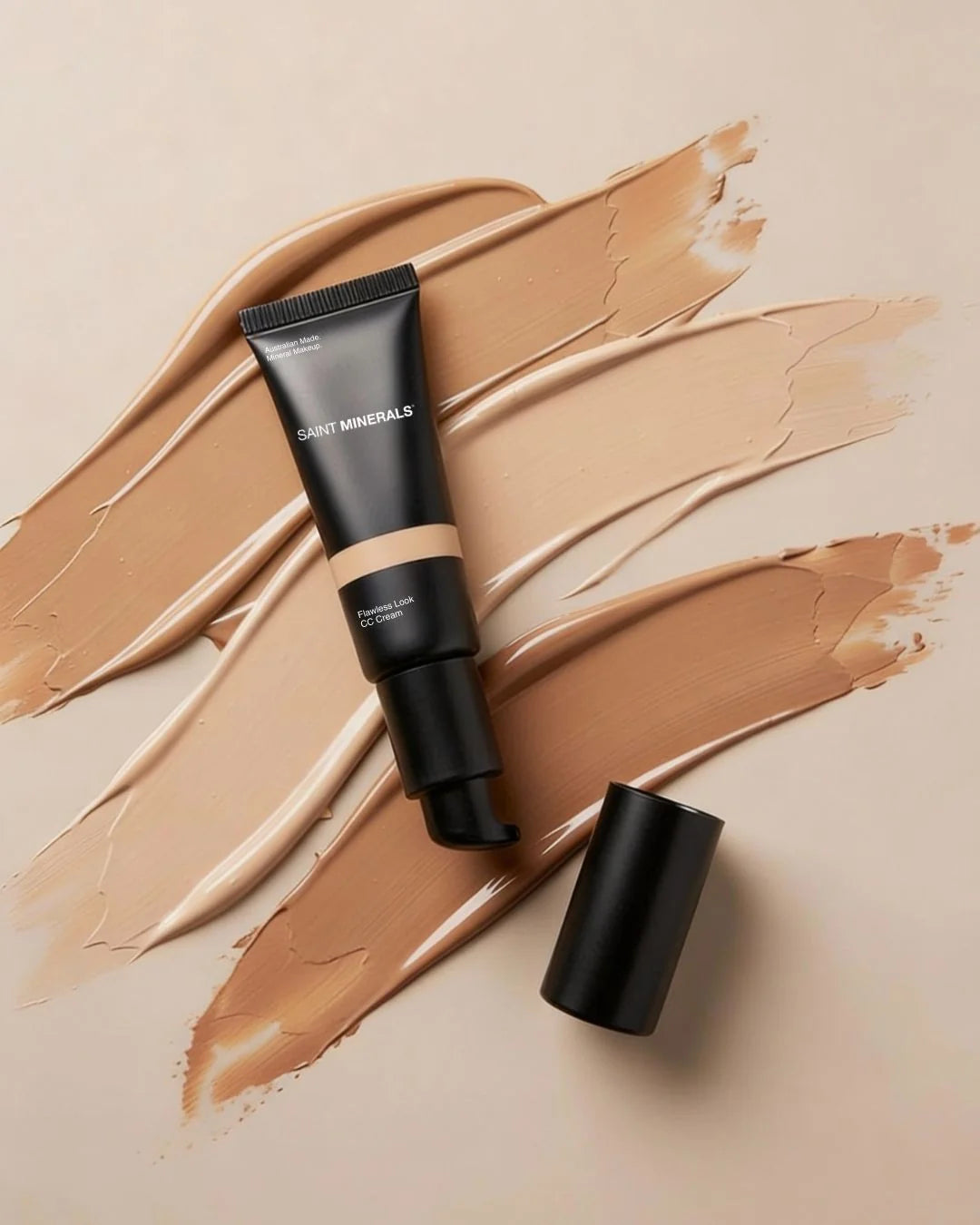 Saint Minerals cc cream Saint Minerals Flawless Look CC Cream