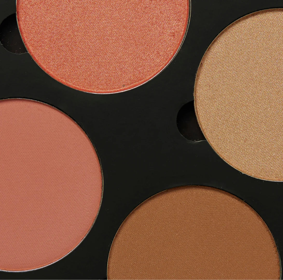 Saint Minerals makeup Saint Minerals Makeup Essential Quad Set
