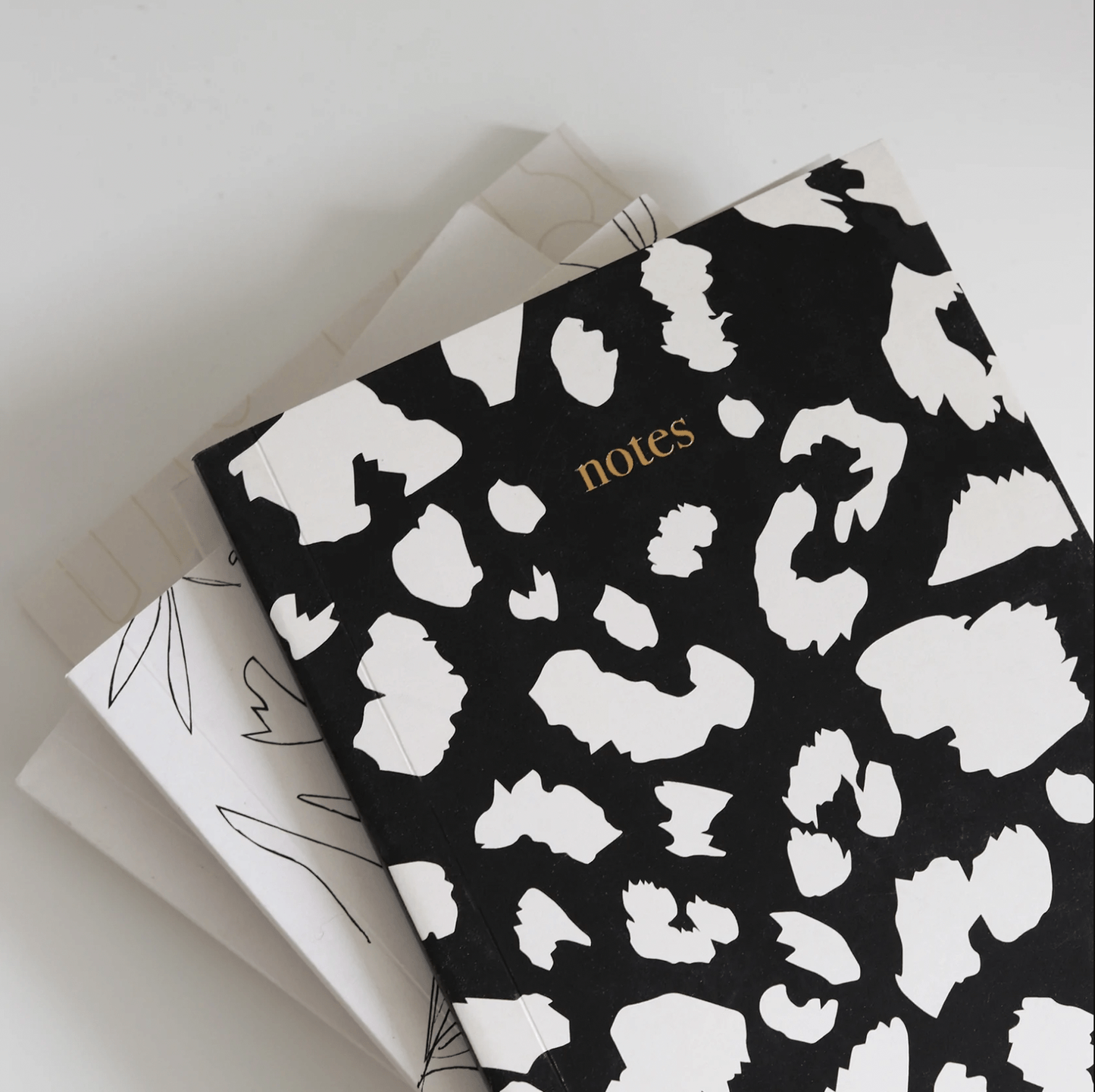 Papier HQ Notebook Leopard - Exquisite Laser Clinic